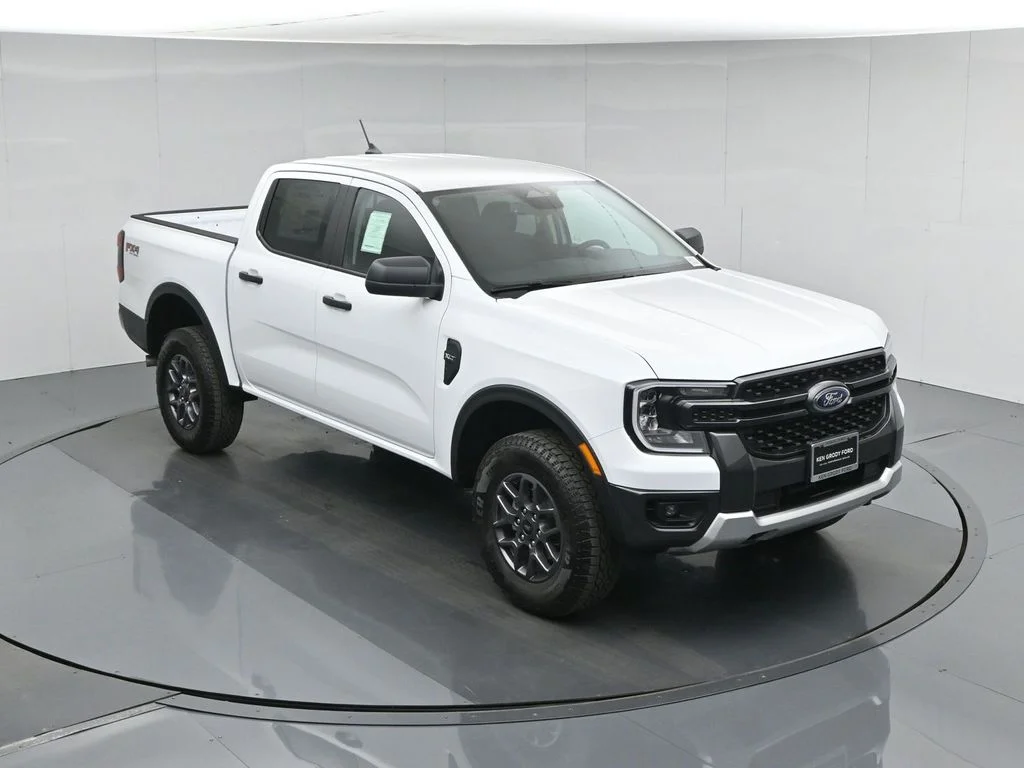 New 2026 Oxford White Ford XLT image 35