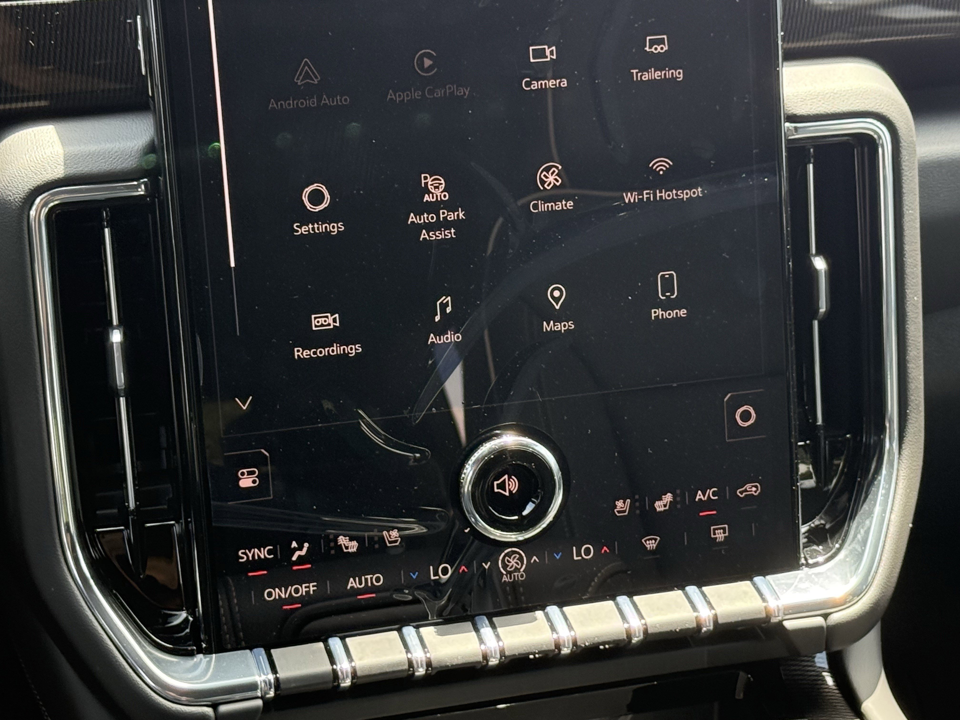 New 2026 Onyx Black GMC Elevation image 13