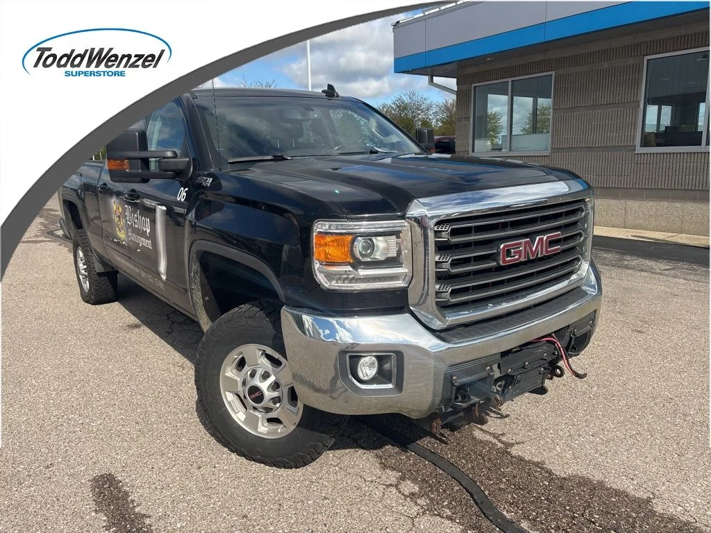 2019 GMC Sierra 4WD Double Cab Standard Box SLE's photo