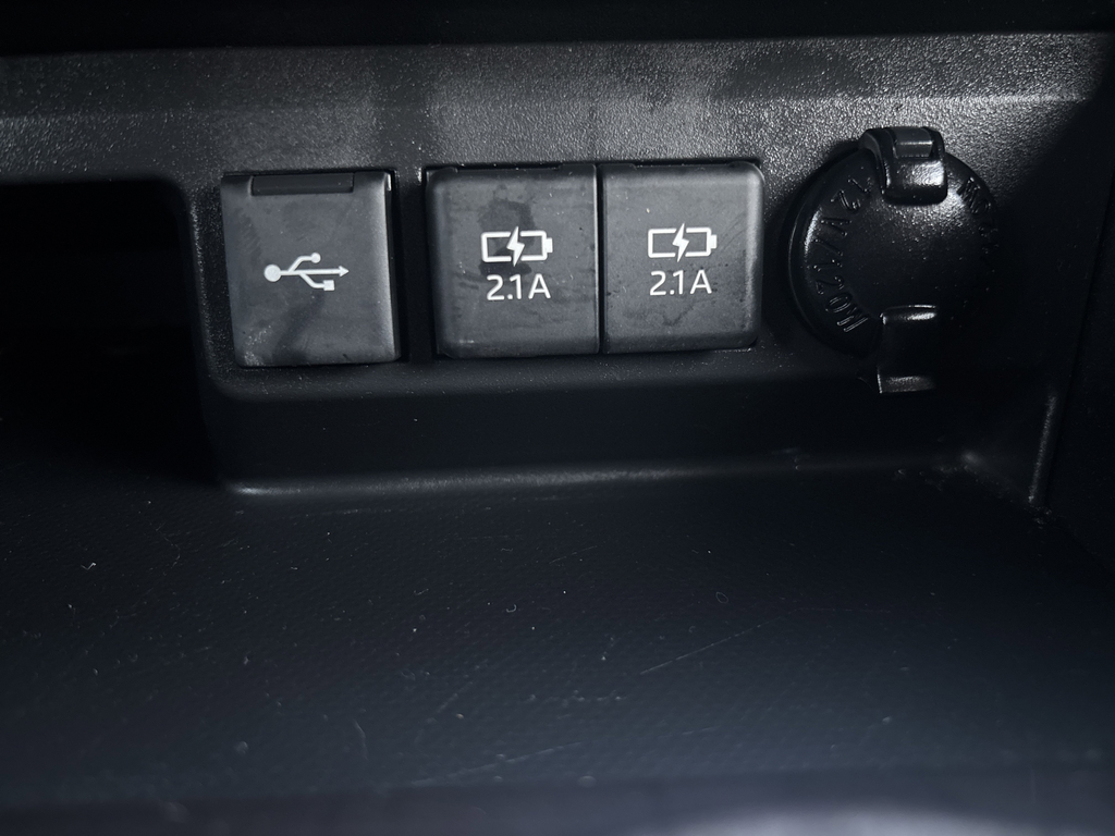 2020 Toyota Highlander Platinum - Photo 23