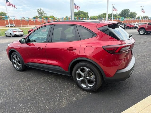 Certified Used 2025 Red Metallic Ford ST-Line image 5