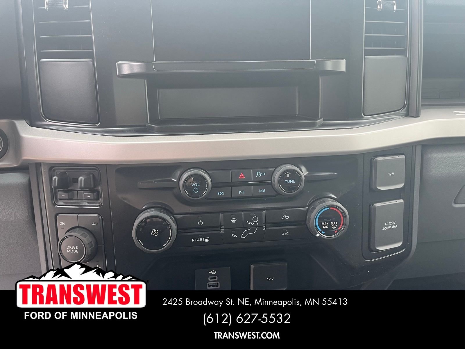 2025 Ford F-550 Super Duty Chassis Cab XL - Photo 11