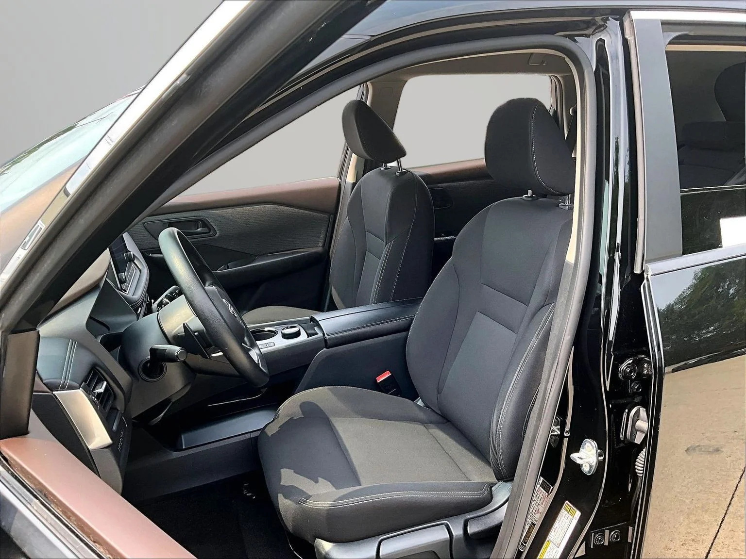 Used 2023 Black Nissan S image 24