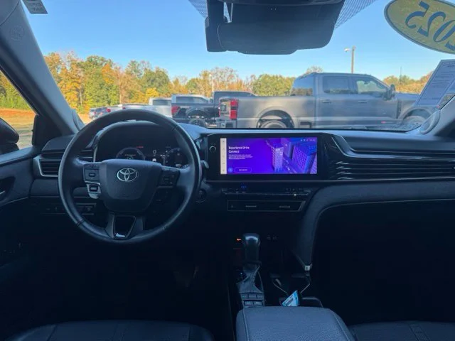 Used 2025 Red Toyota XLE image 16