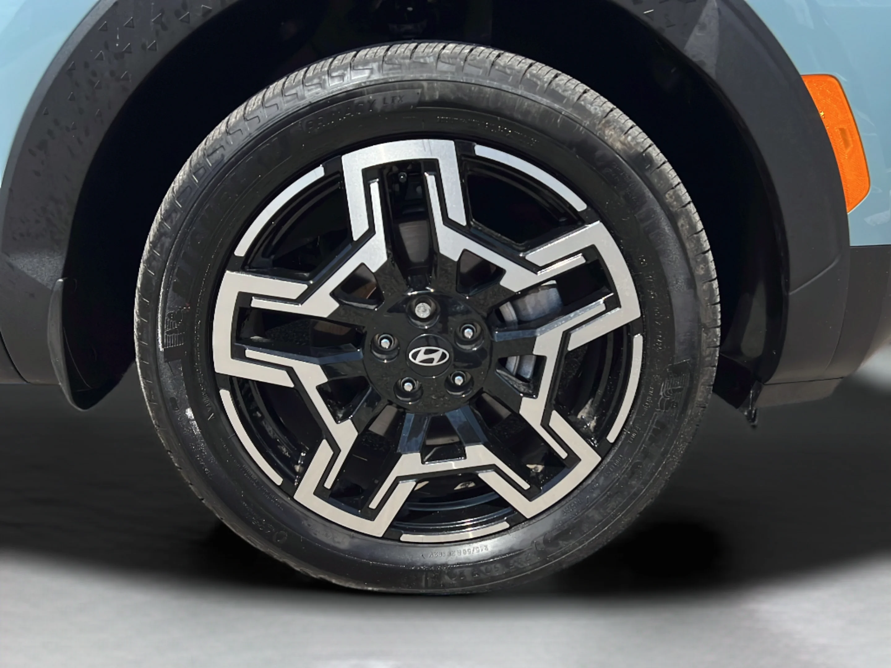 Used 2025 Blue Stone Hyundai Limited image 10