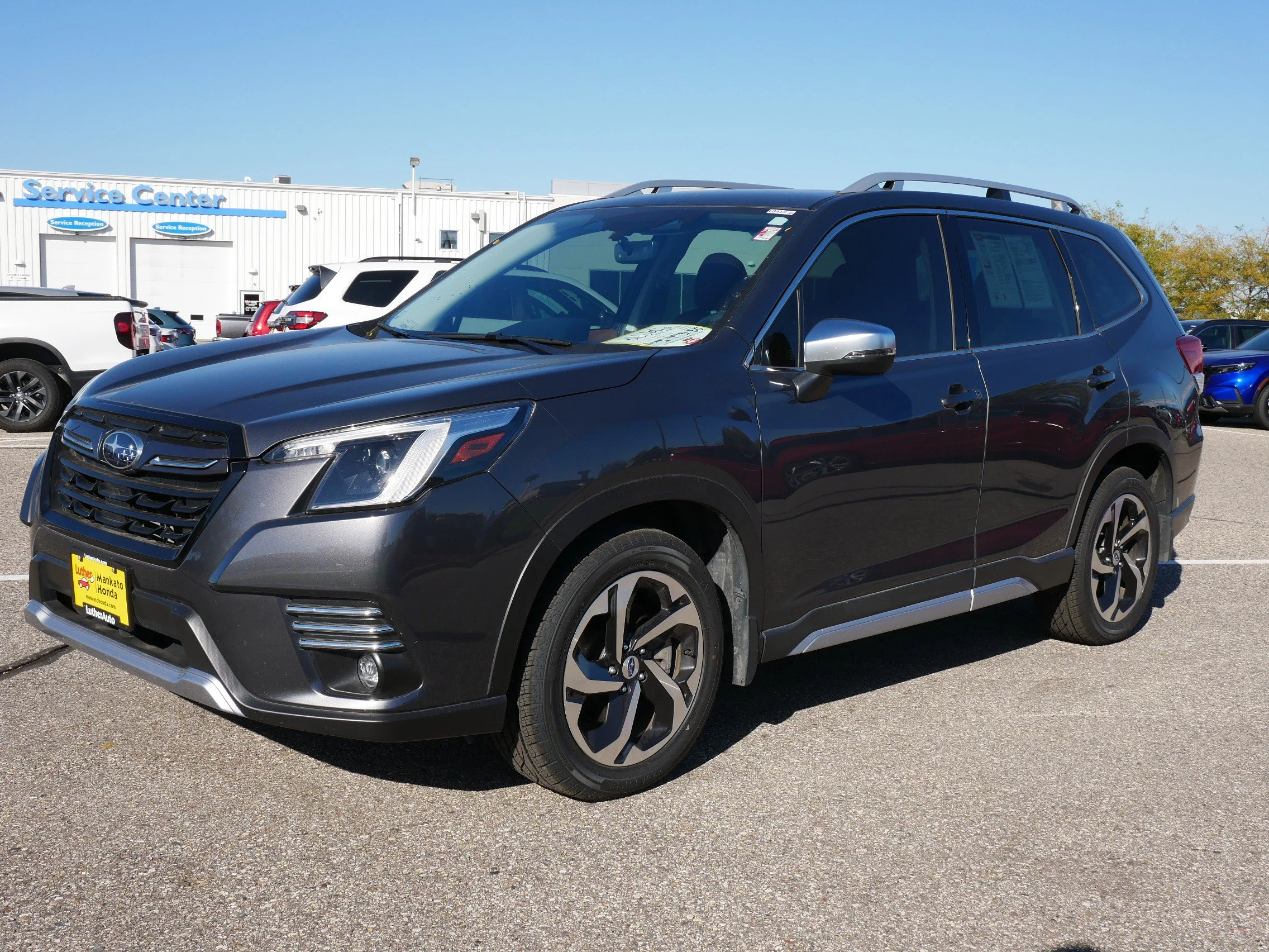 2023 Subaru Forester Touring - Photo 3