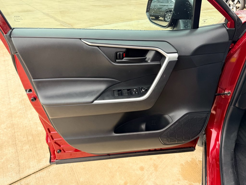 Used 2022 Ruby Flare Pearl Toyota LE image 9
