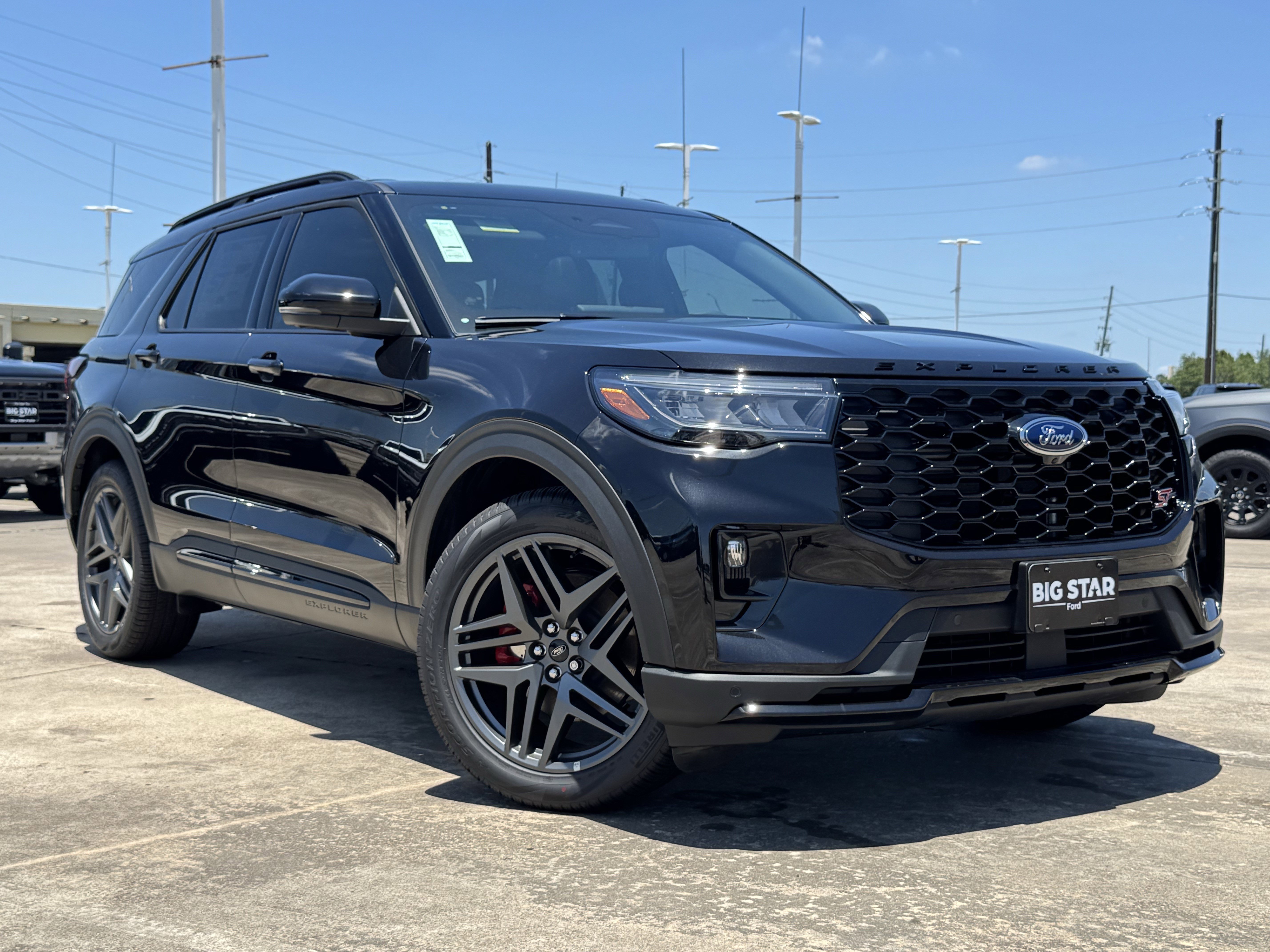 New 2026 Agate Black Metallic Ford ST image 2