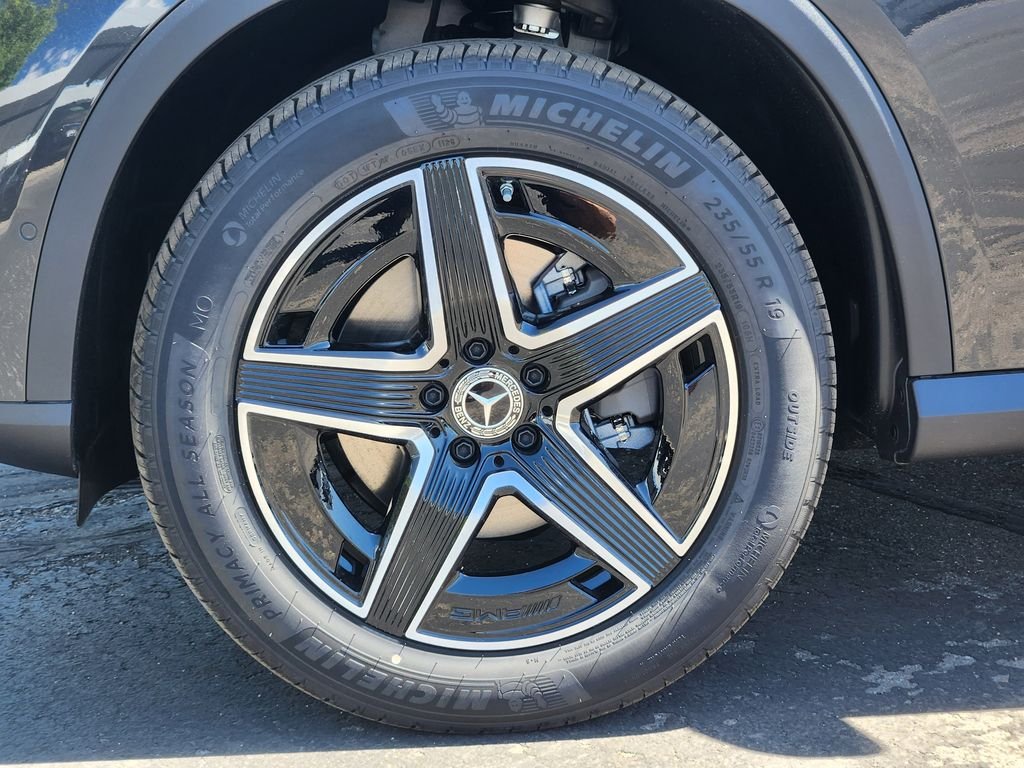 New 2026 Graphite Grey Metallic Mercedes-Benz GLC300 4MATIC® image 20