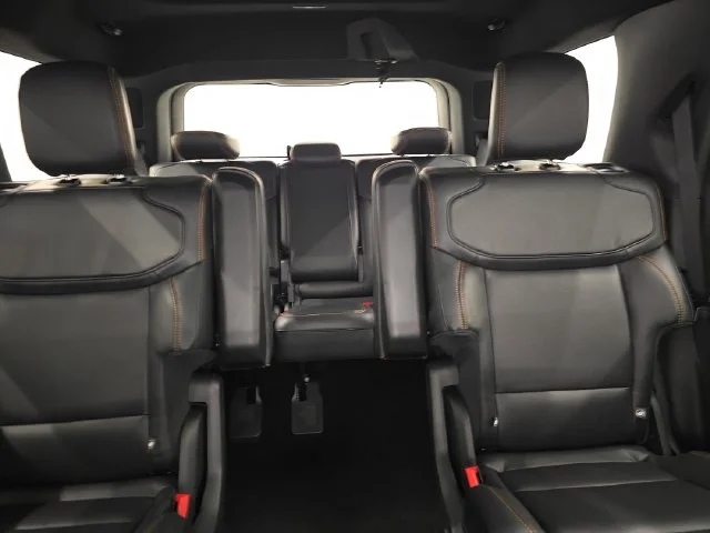 New 2027 Agate Black Metallic Ford Tremor® image 33