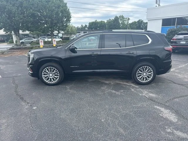 2025 GMC Acadia Denali FWD's photo