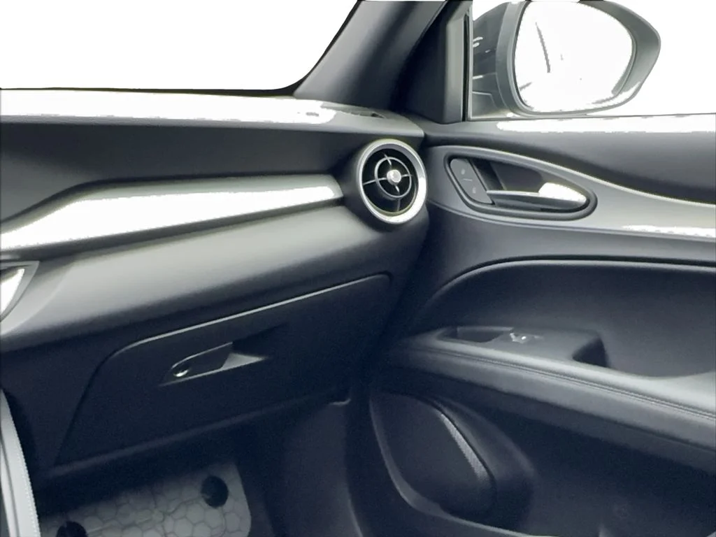 New 2026 Gray Alfa Romeo Base image 40
