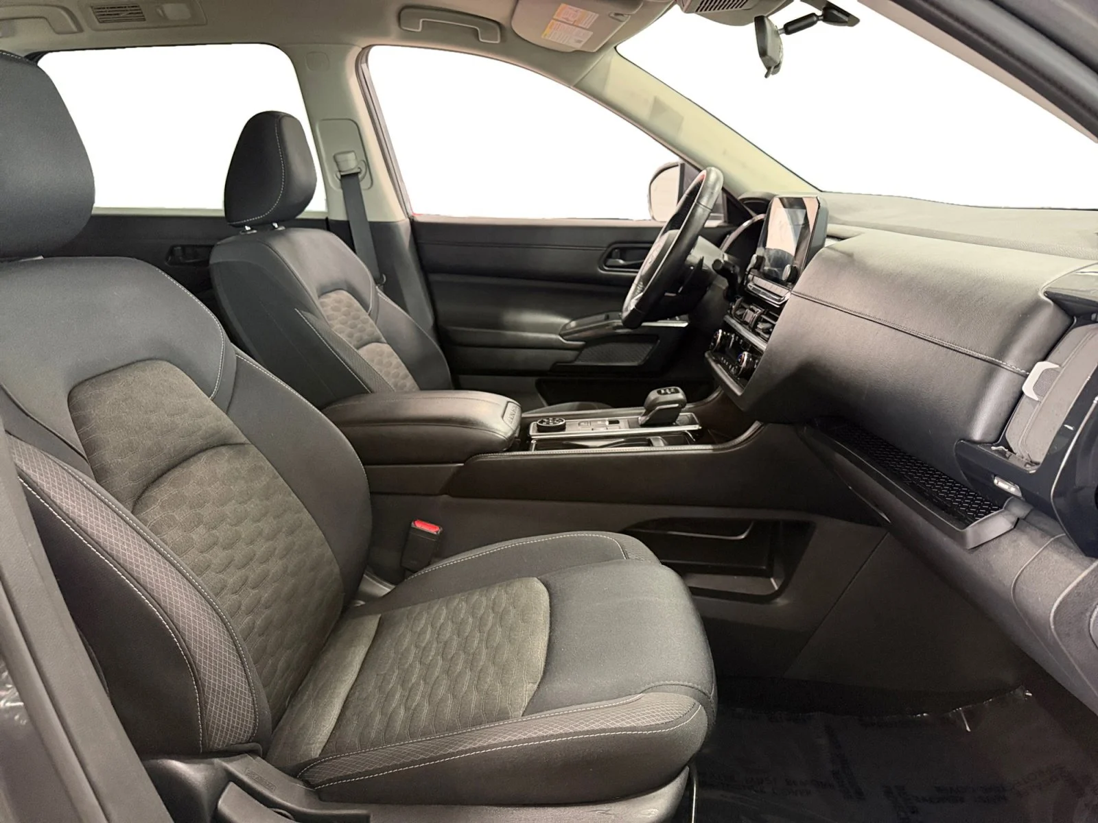 Used 2023 Gun Metallic Nissan SV image 29