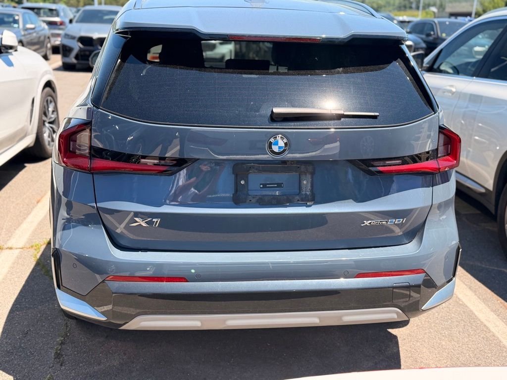Used 2025 Storm Bay Metallic BMW xDrive28i image 4