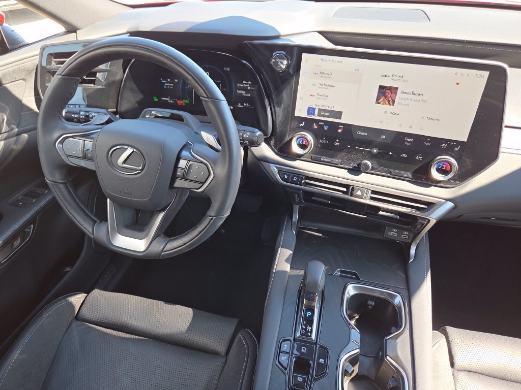 Certified Used 2026 MATADOR RED MICA Lexus 350h Luxury image 39
