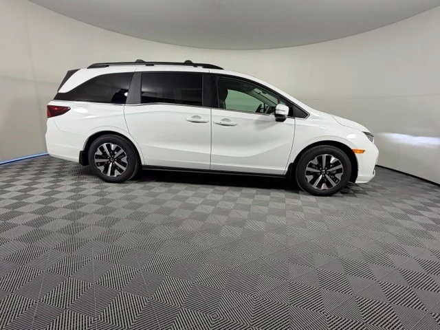 New 2027 Platinum White Pearl Honda EX-L image 8