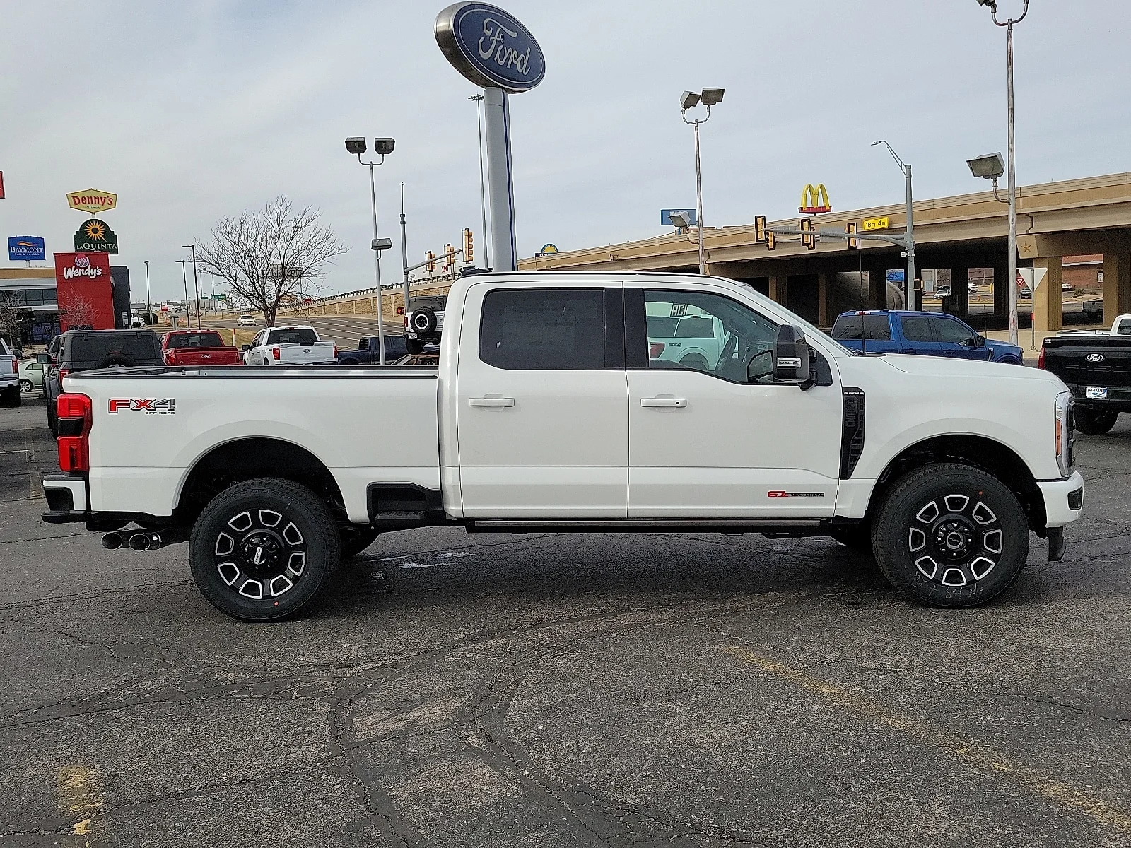 New 2026 Star White Metallic Tri-Coat Ford F-250&reg; Platinum&reg; image 5