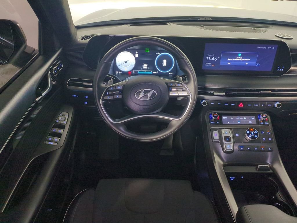 Used 2025 Black Hyundai Calligraphy Night Edition image 20