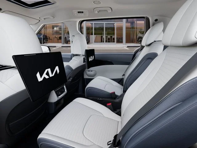 New 2026 Gray Kia SX Prestige image 18