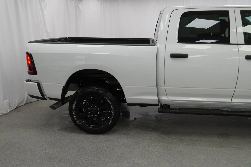 New 2026 Bright White Clear-Coat Exterior Paint RAM Tradesman image 9