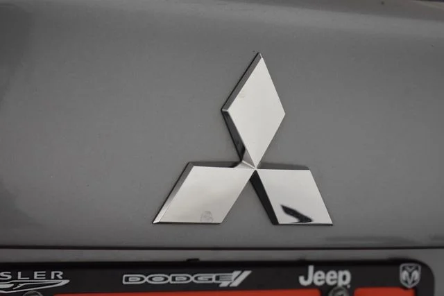 Used 2025 Gray Mitsubishi 2.0 ES image 16