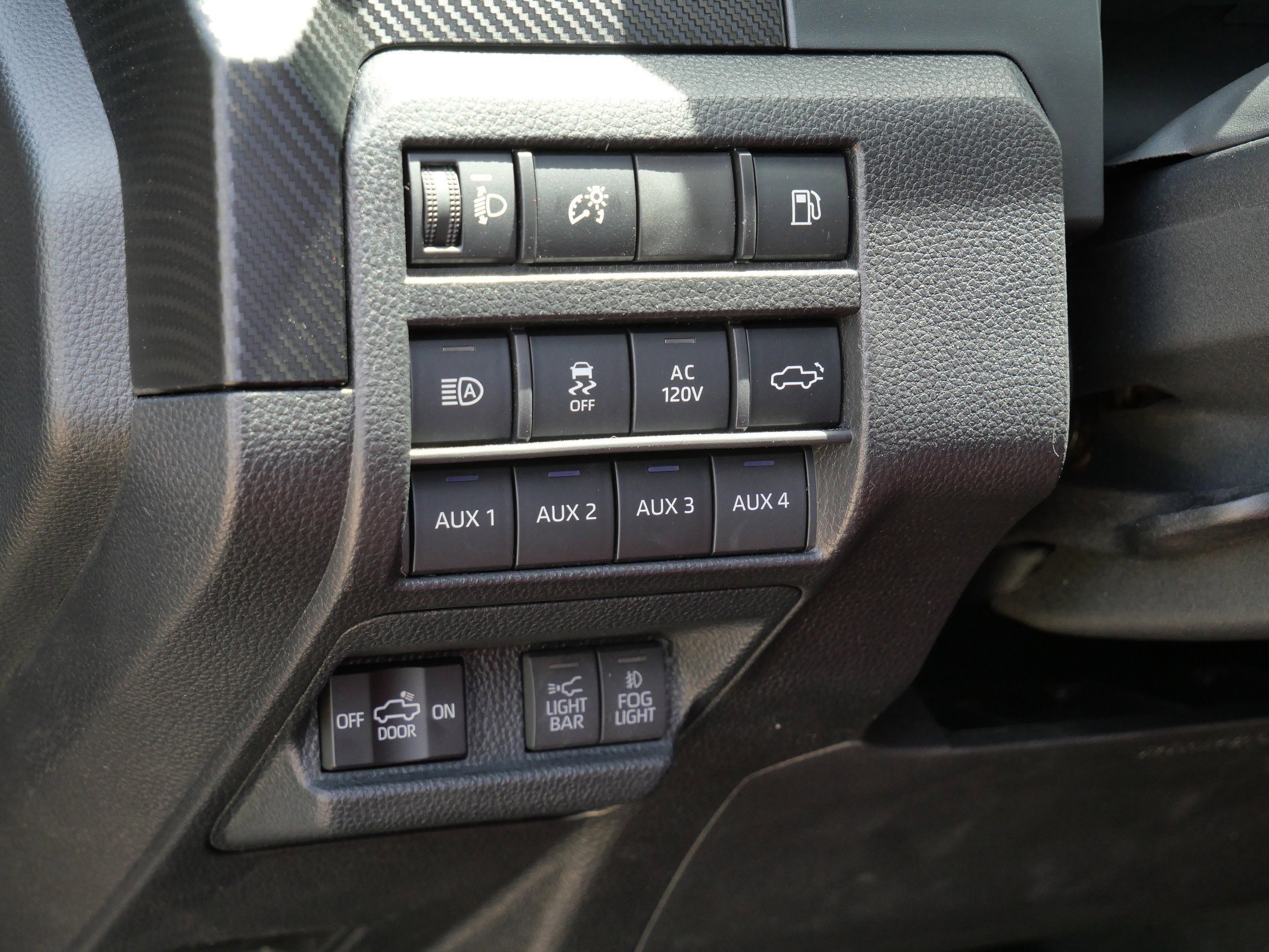 2026 Toyota Tacoma TRD Pro - Photo 10