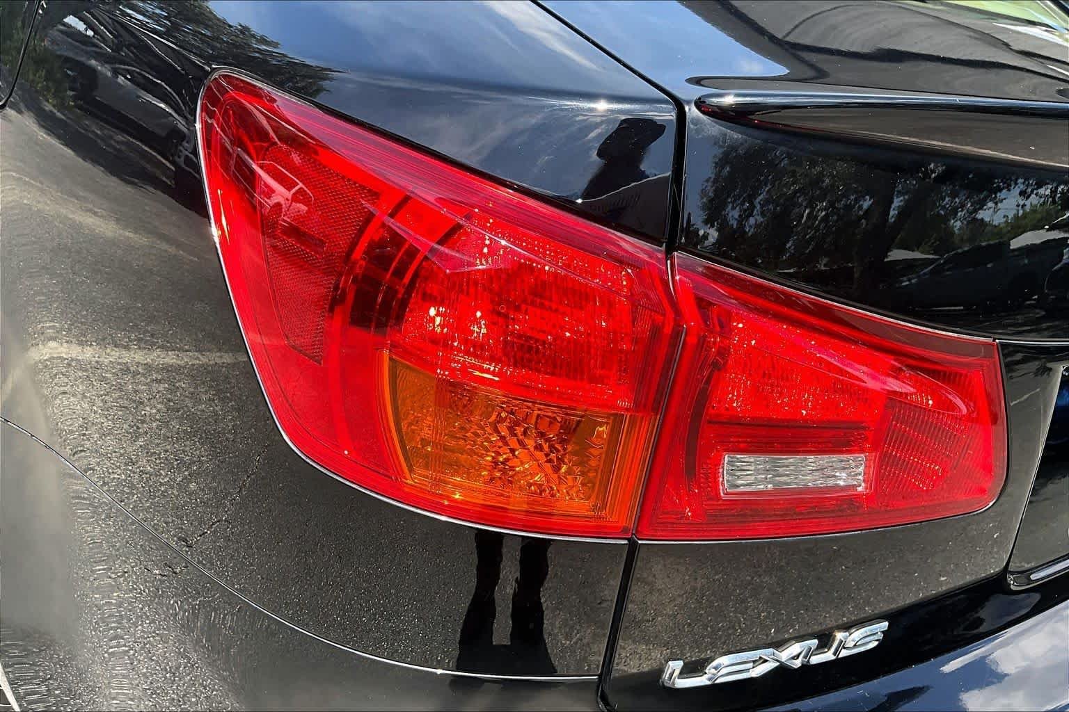 Used 2007 Obsidian Lexus  image 28