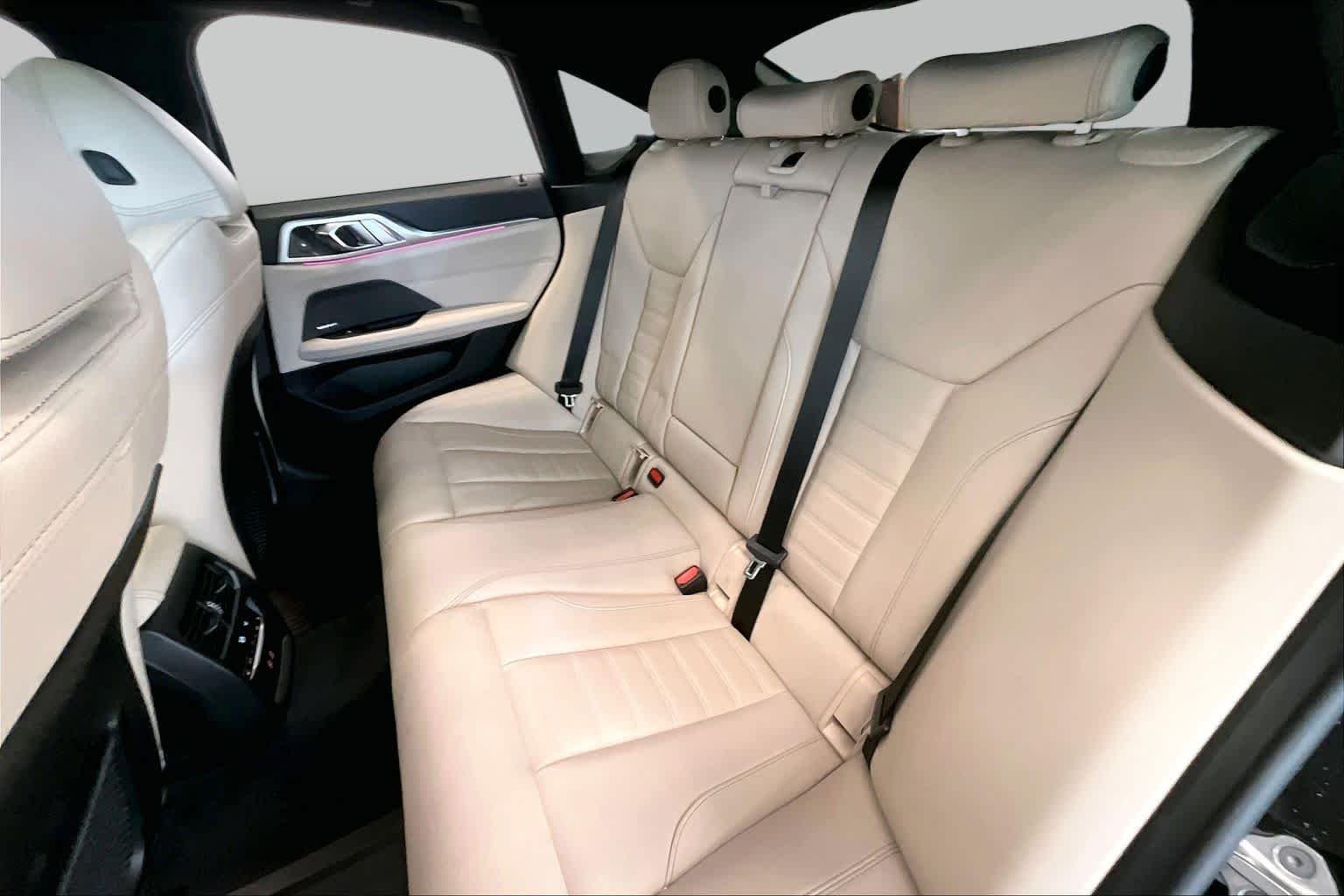 Used 2024 Black Sapphire Metallic BMW M440i image 18