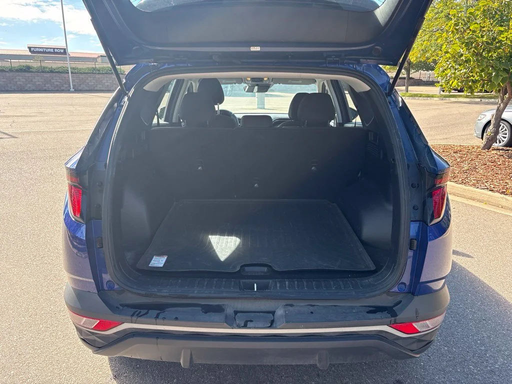 Used 2023 Blue Hyundai SE image 19