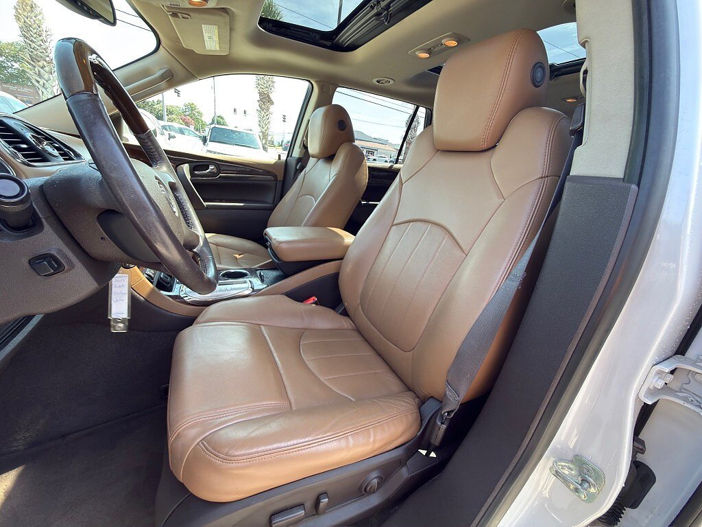 Used 2017 Summit White Buick Premium image 10