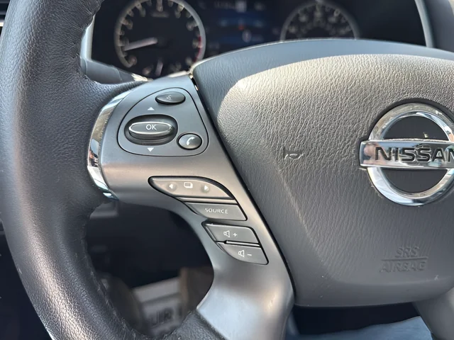 Used 2021 Black Nissan SL image 15