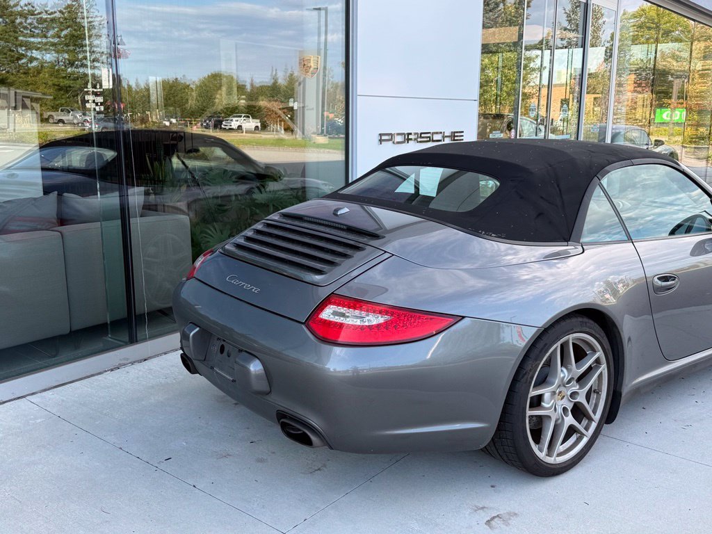 Used 2011 Gray Porsche Carrera image 25