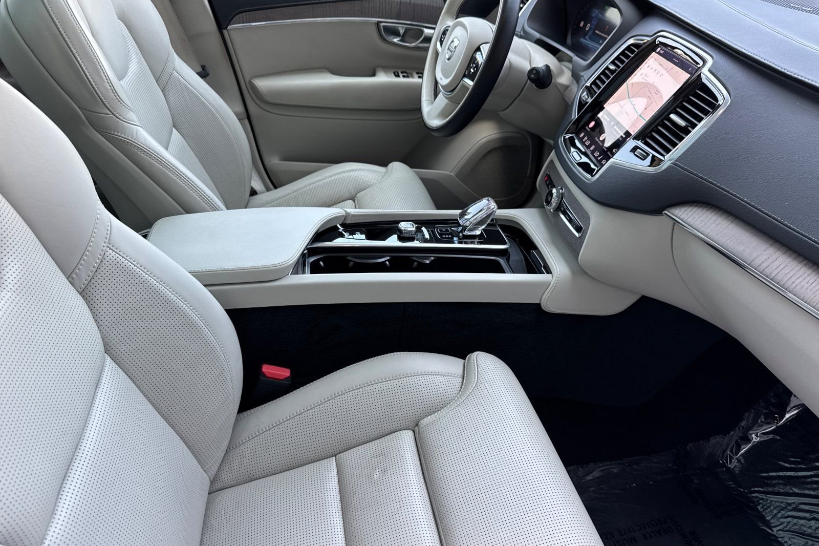 Used 2023 Blue Volvo Ultimate image 18