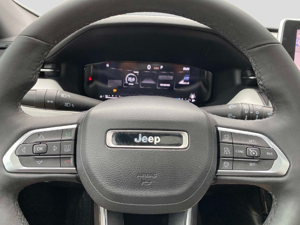 Used 2023 White Jeep Limited image 19