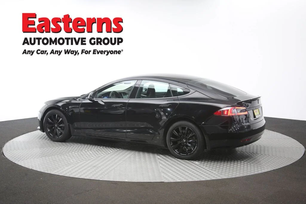 Used 2019 Black Tesla 75D image 115