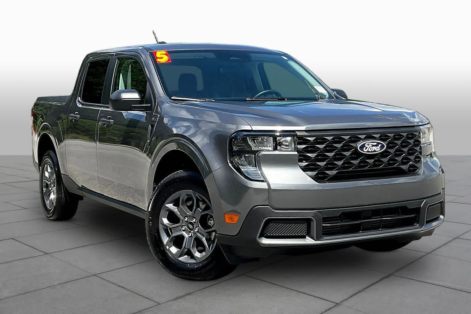 Pre-Owned 2025 Ford Maverick XLT