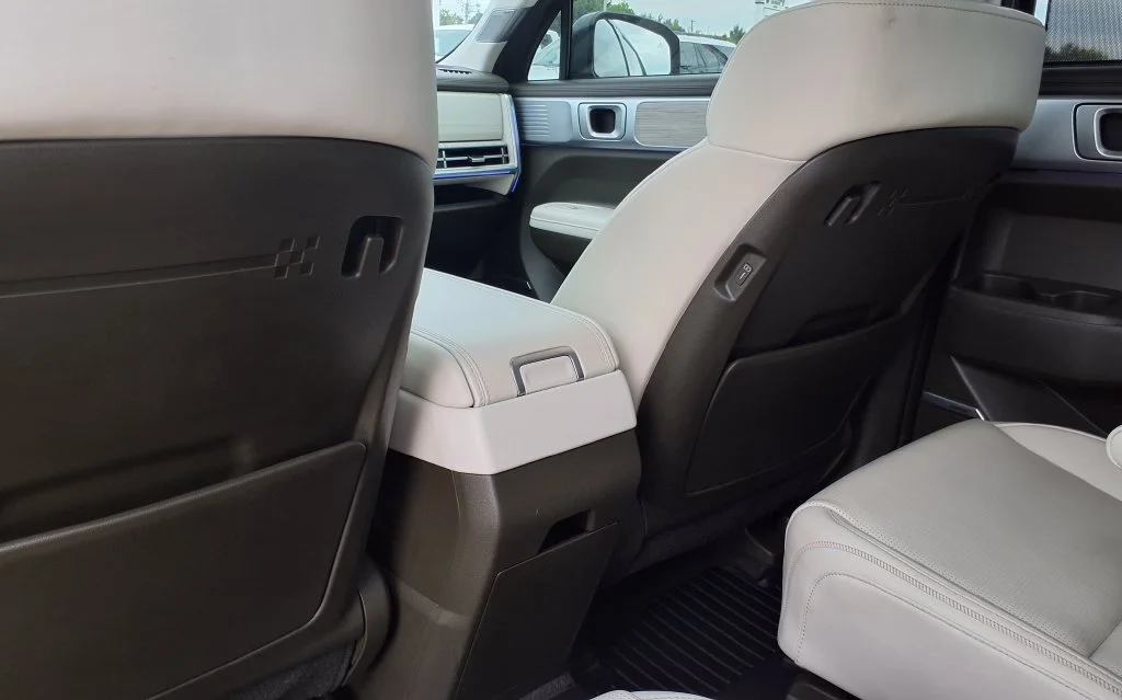 Used 2025 Gray Hyundai Calligraphy image 21