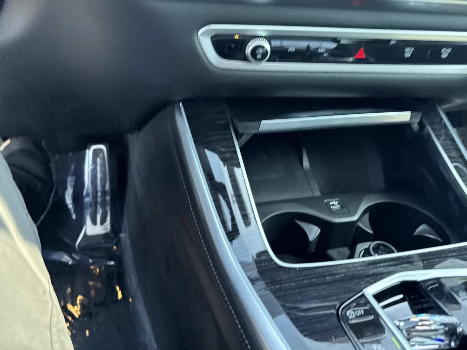 New 2026 Black Sapphire Metallic BMW M60i image 24