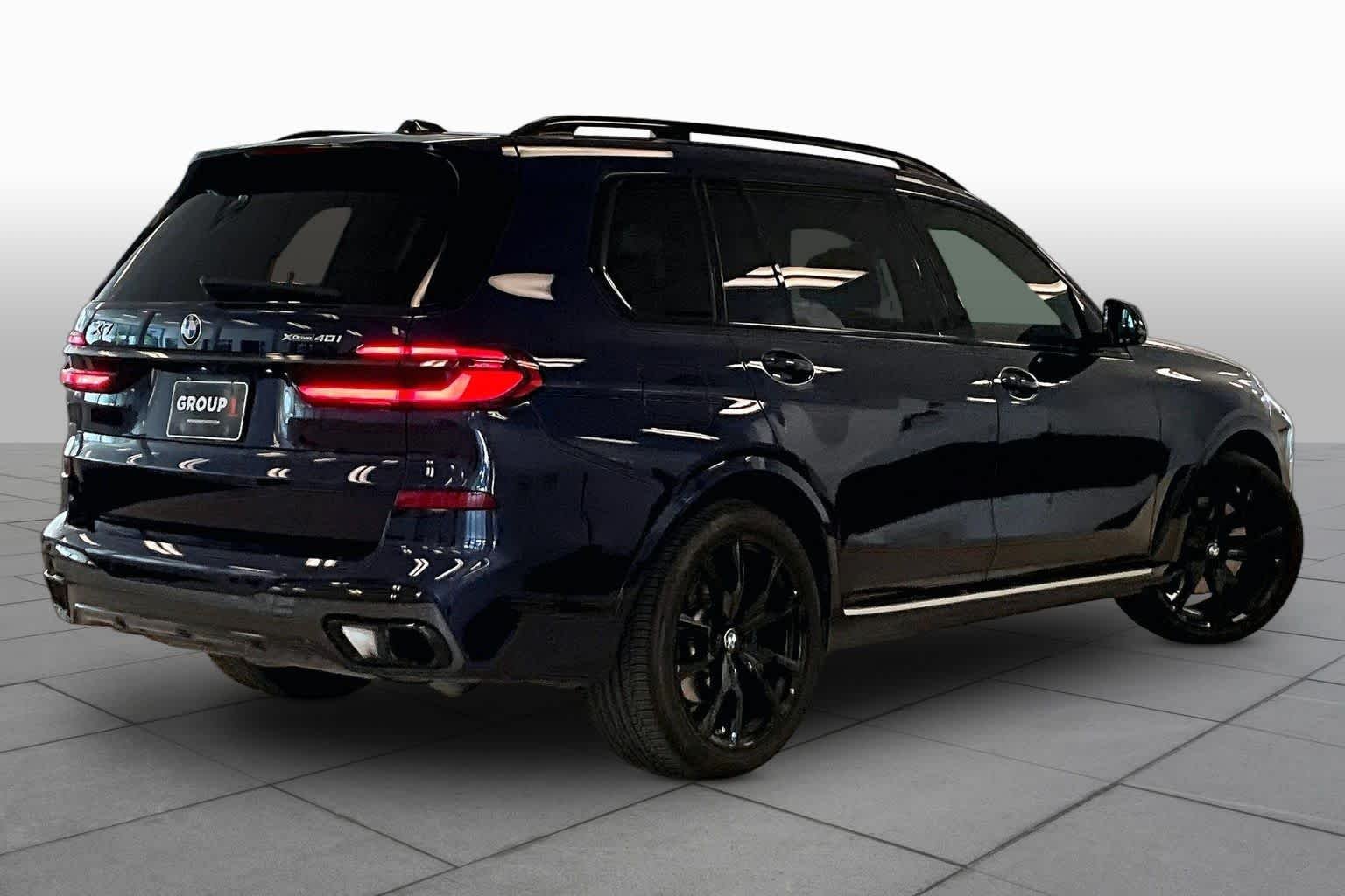 Used 2024 Tanzanite Blue II Metallic BMW xDrive40i image 12