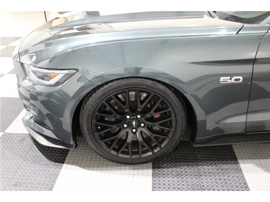 Used 2015 Gray Ford GT Premium Coupe 2D image 9
