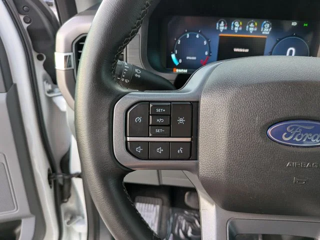 Used 2025 White Ford XLT image 25