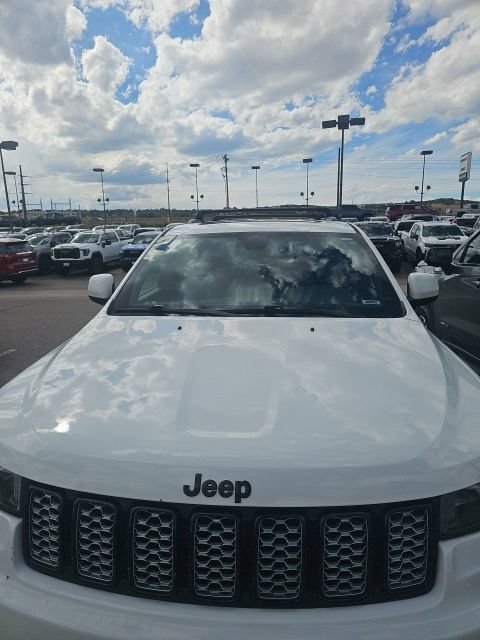 Used 2021 White Jeep Laredo X 4x4 image 2