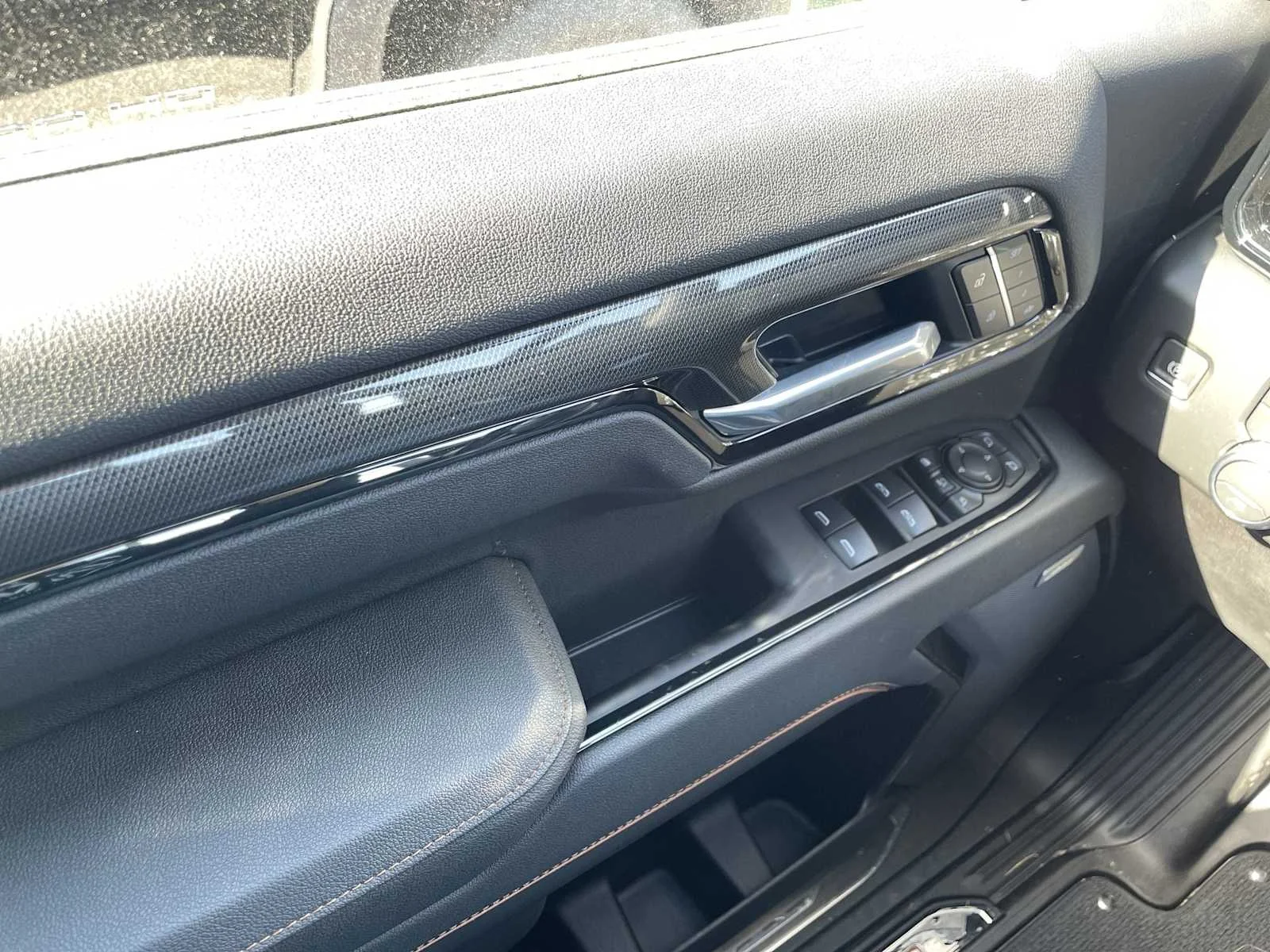 2026 GMC Sierra 2500HD AT4 - Photo 24