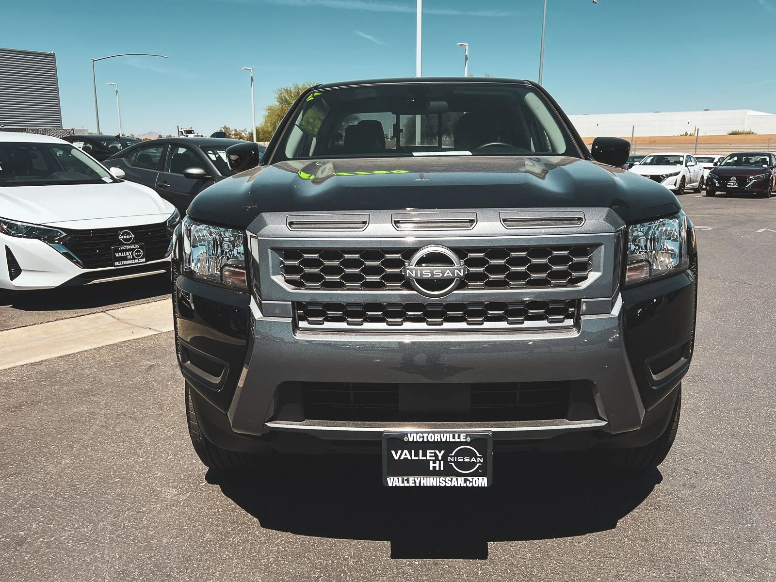 2025 Nissan Frontier SV - Photo 7