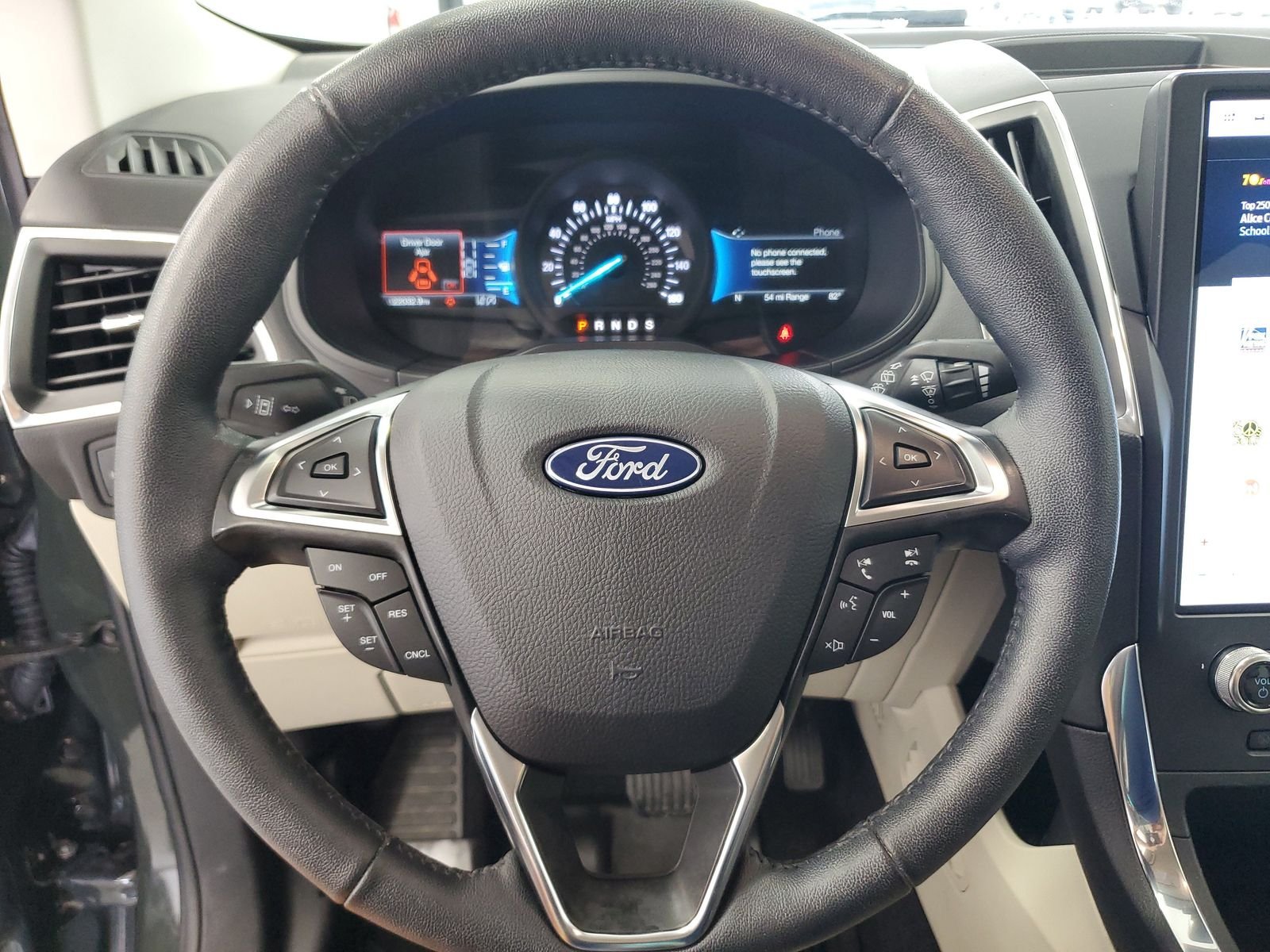 Used 2024 Green Ford Titanium image 17