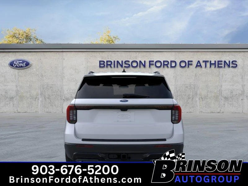 New 2026 Space White Metallic Ford ST-Line image 5