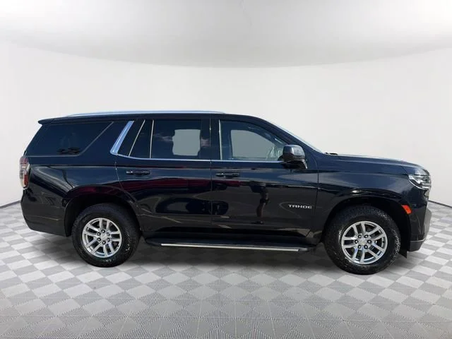 Used 2021 Midnight Blue Metallic Chevrolet LT image 4