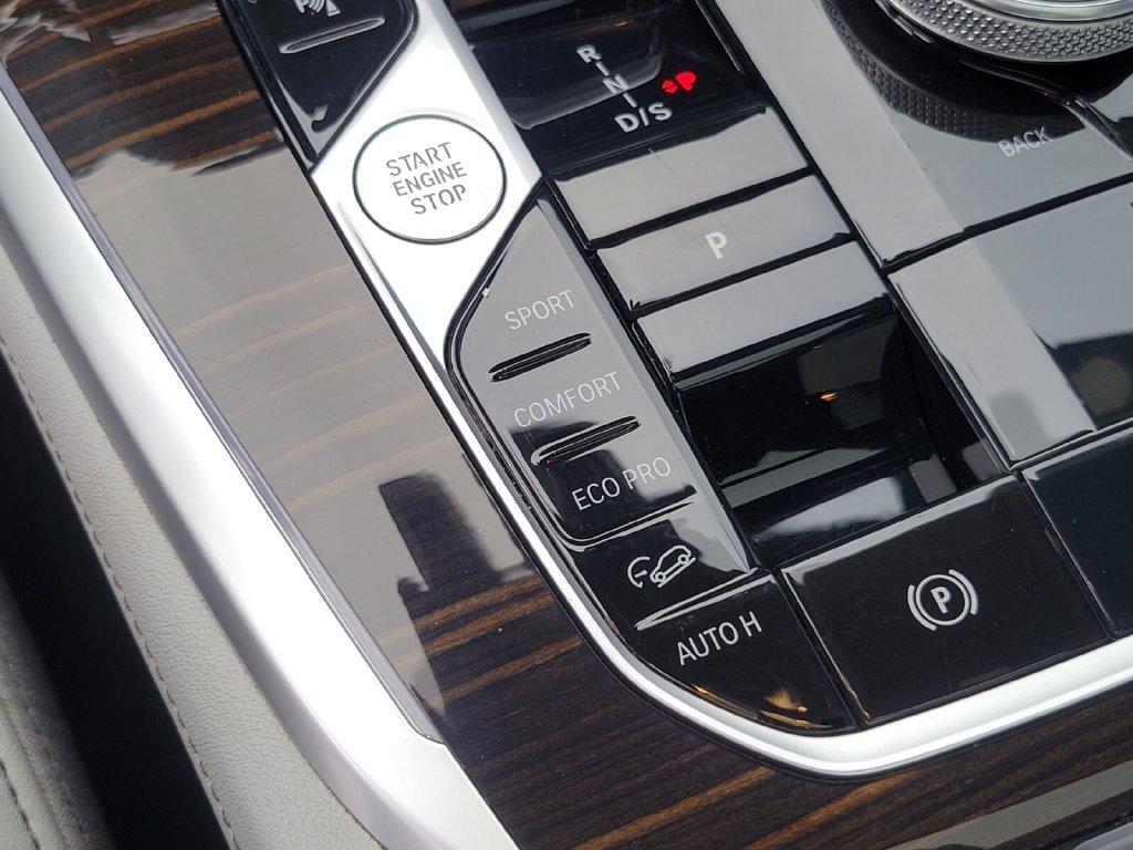 Certified Used 2024 Black BMW xDrive40i image 27