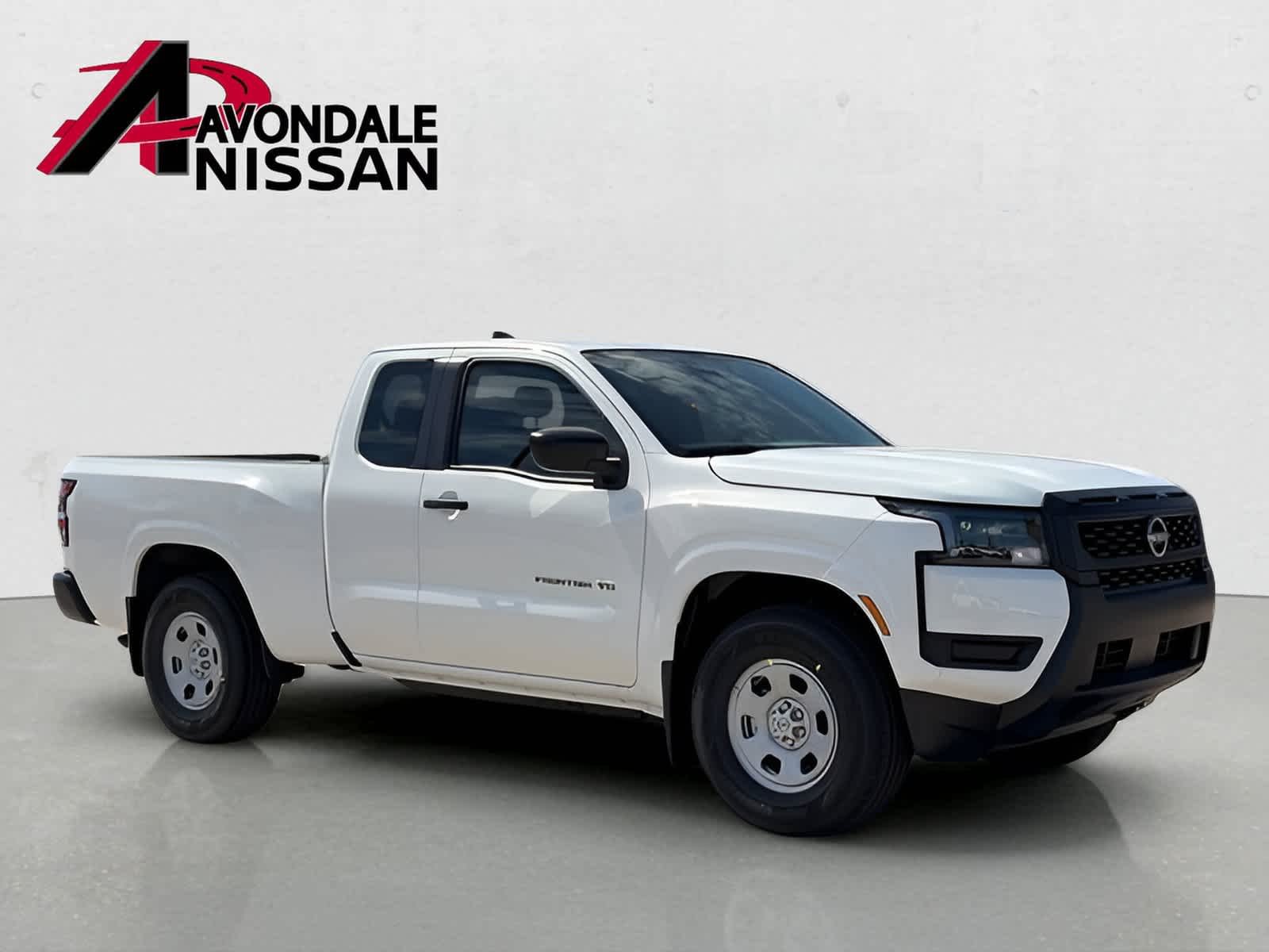 New 2027 Glacier White Nissan King Cab® S image 8