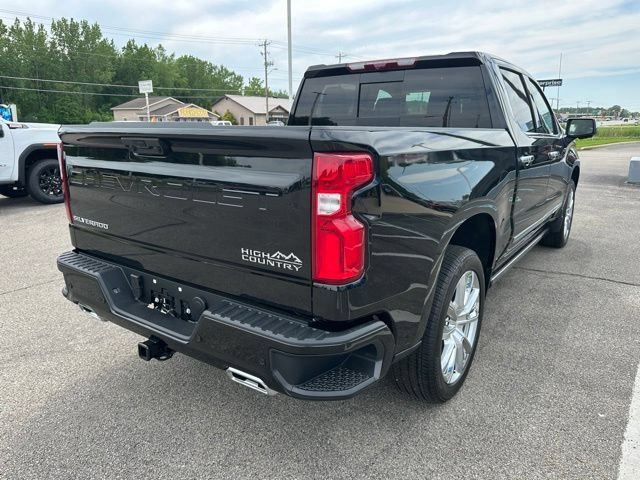 2026 Chevrolet Silverado 1500 High Country - Photo 17